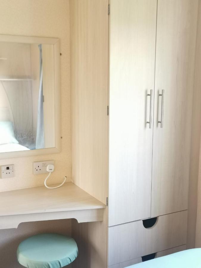No99 Static Caravan Widemouth Fields 3 Mins From Beach Hotell Poundstock Exteriör bild